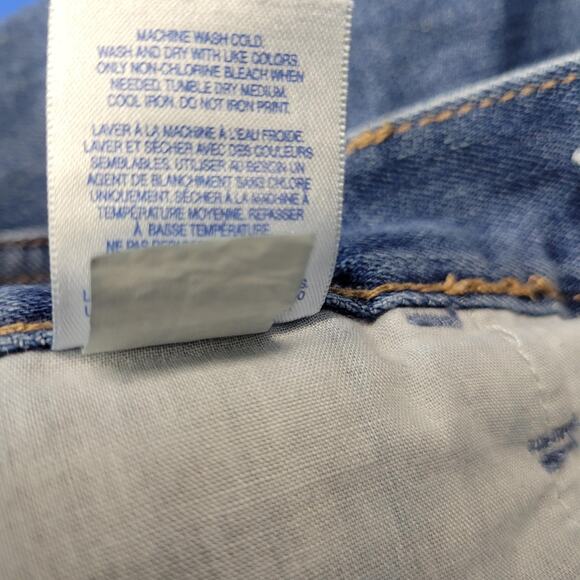 Old Navy The Flirt Shorts Womens 6 Denim Casual Classic Summer 80s 90s Inspired - Picture 8 of 10